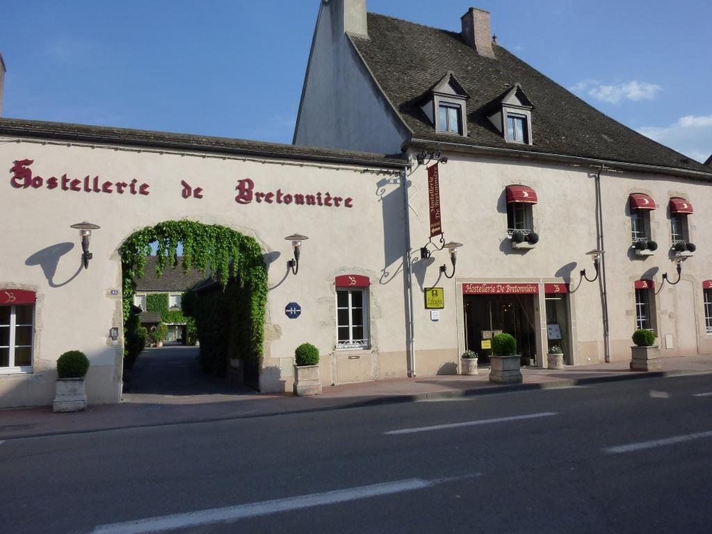 Hostellerie De Bretonniere - Groupe Logis Hotels Бон Экстерьер фото