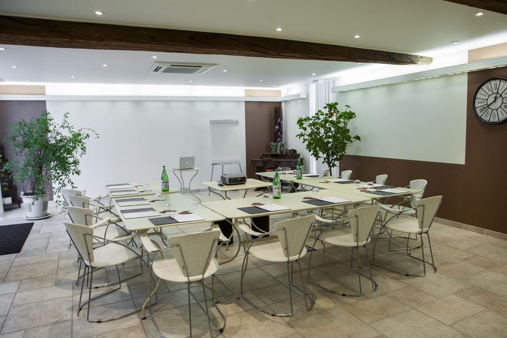 Hostellerie De Bretonniere - Groupe Logis Hotels Бон Экстерьер фото