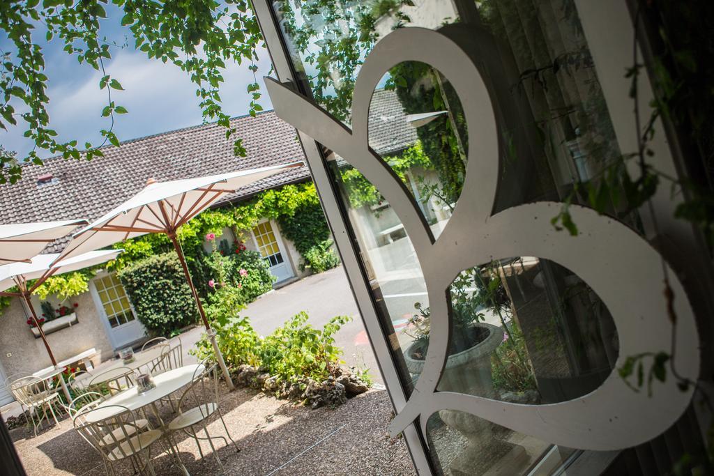 Hostellerie De Bretonniere - Groupe Logis Hotels Бон Экстерьер фото